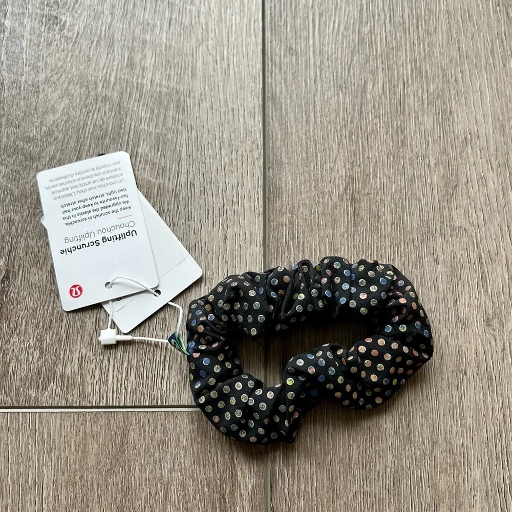 Lululemon Uplifting Scrunchie in Anticipation Reflective Silver Multi